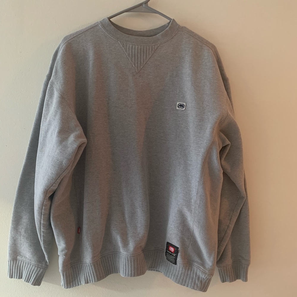 Comfy Gray Ecko Unltd sweatshirt